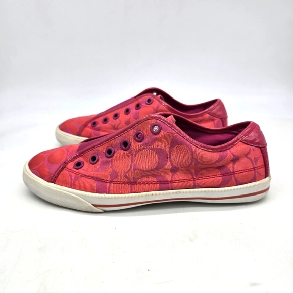 Coach Shoe Women's 7.5 Bev Barret Slip On Sneakers Pink White - Picture 1 of 10